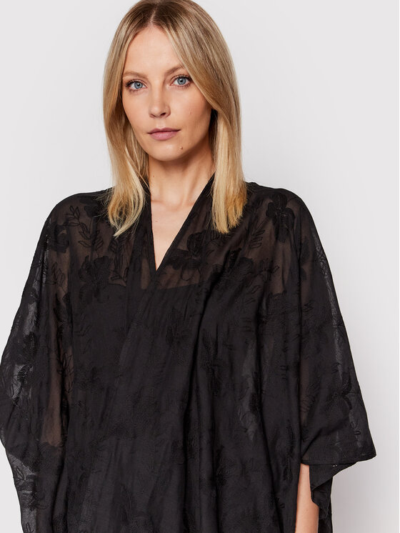 Poncho Clara 22SAWA56 Nero Regular Fit