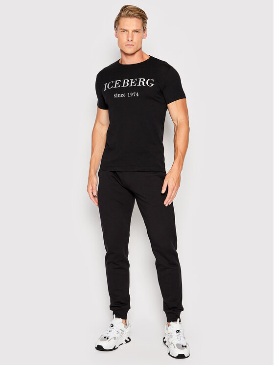 Iceberg Iceberg T-särk 22II1P0F0146301 Must Regular Fit