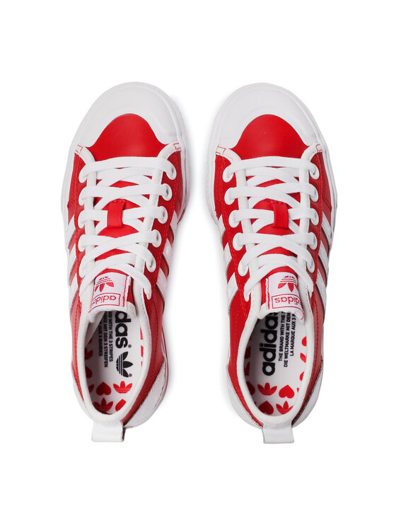 tenis superstar preto e branco