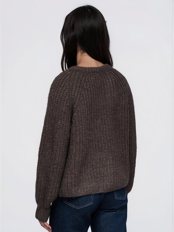 Ombre Ombre Sweter OW-SW-E0071 Brązowy Relaxed Fit