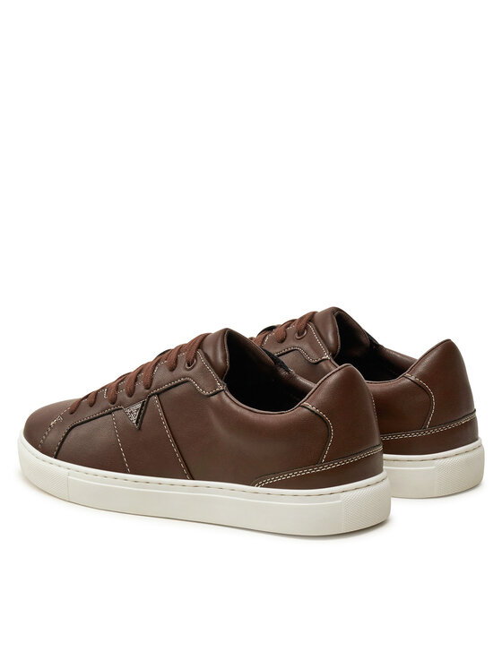 Guess Guess Αθλητικά FMPTII ELE12 Καφέ