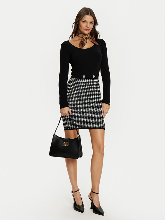 Guess Guess Sukienka dzianinowa W5RK12 Z3KX0 Czarny Slim Fit