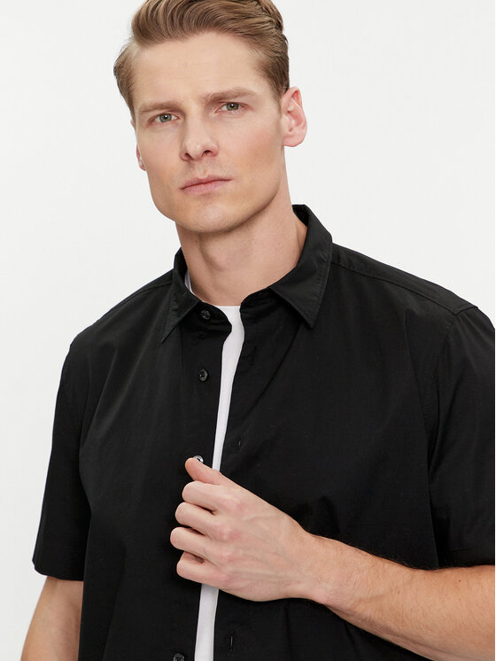 HUGO Hugo Särk Ebor 50475668 Must Relaxed Fit
