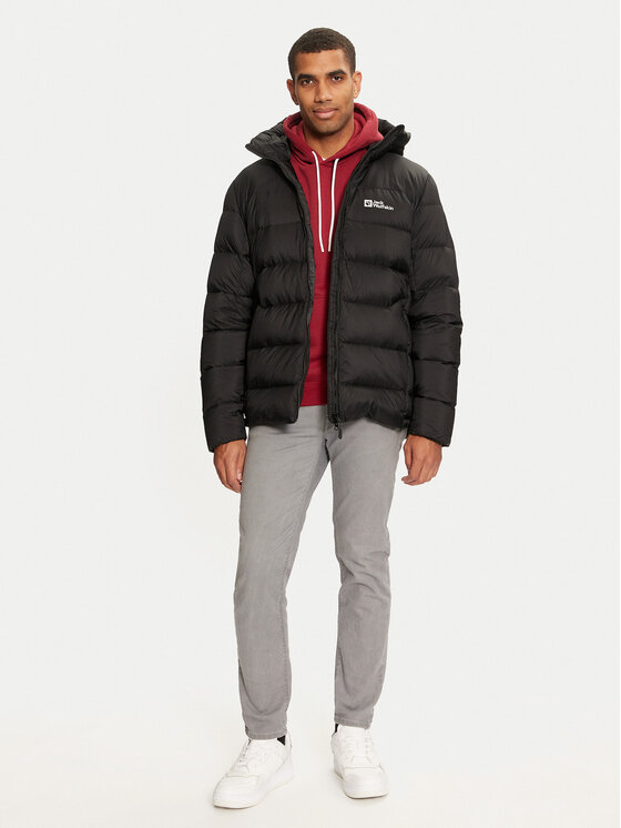 Jack Wolfskin Jack Wolfskin Pernata jakna Nebelhorn A61827 Crna Regular Fit