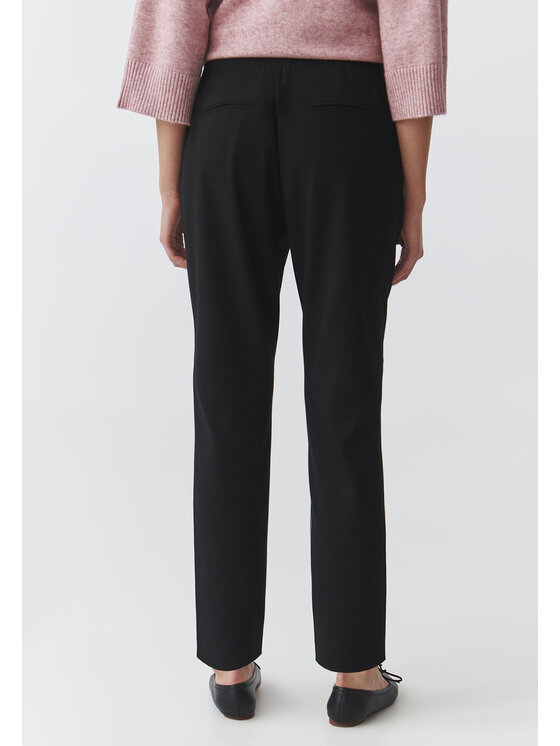 TATUUM TATUUM Spodnie materiałowe OLIA Czarny Skinny Fit
