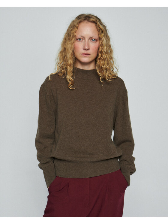 B SIDES B SIDES Sweter MERINO Beżowy Regular Fit