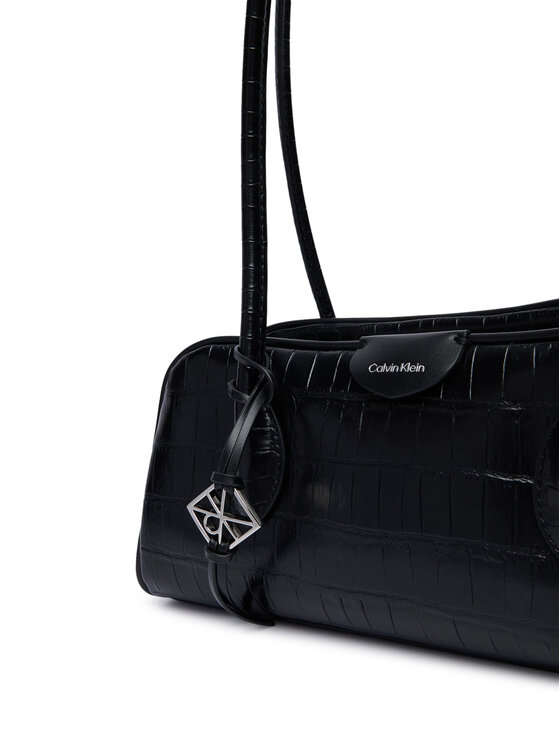 Calvin Klein Calvin Klein Torbica Emblem Trio Croco Shoulder Bag LV04F3780G Crna