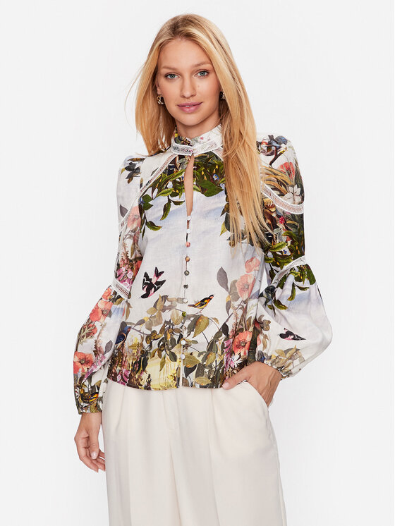 Риза Ted Baker