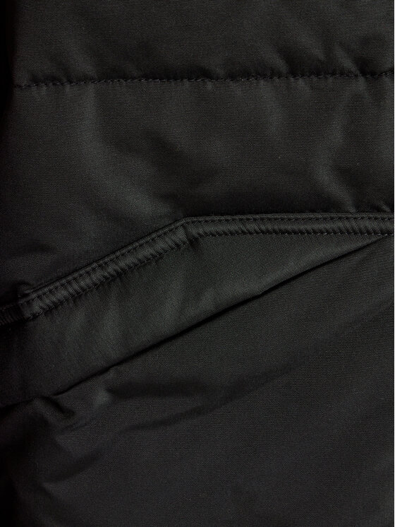 Gap Gap Zimné bundy 726357-00 Čierna Relaxed Fit