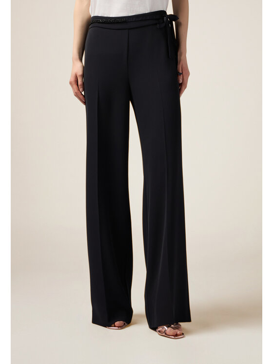 Oltre Oltre Pantaloni di tessuto P247J202343N033 Nero Flared Fit