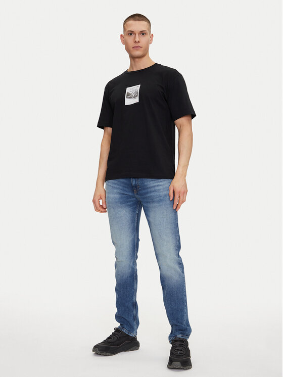HUGO HUGO T-särk Darthy 50537535 Must Relaxed Fit