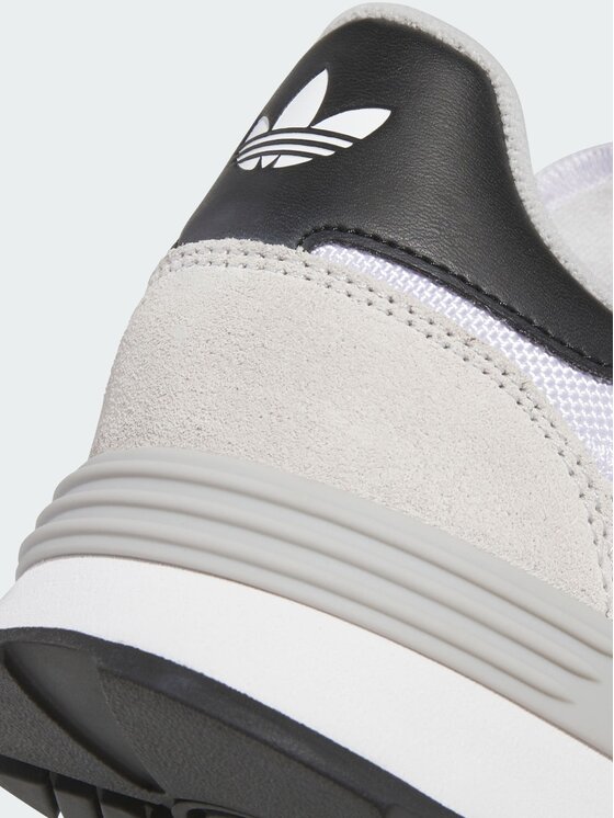adidas adidas Półbuty 132997 Biały