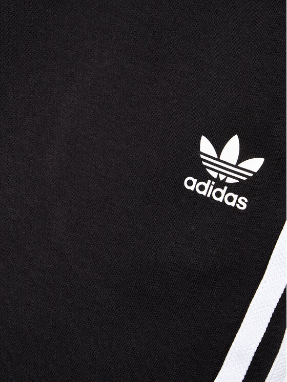 adidas adidas Комплект тишърт и панталонки Set GP0194 Черен Regular Fit