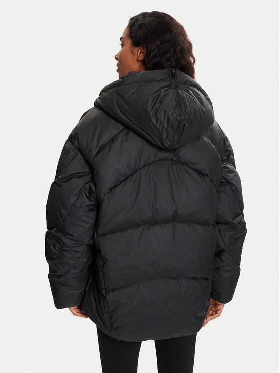 adidas by Stella McCartney adidas by Stella McCartney Žieminė striukė JW2036 Juoda Loose Fit