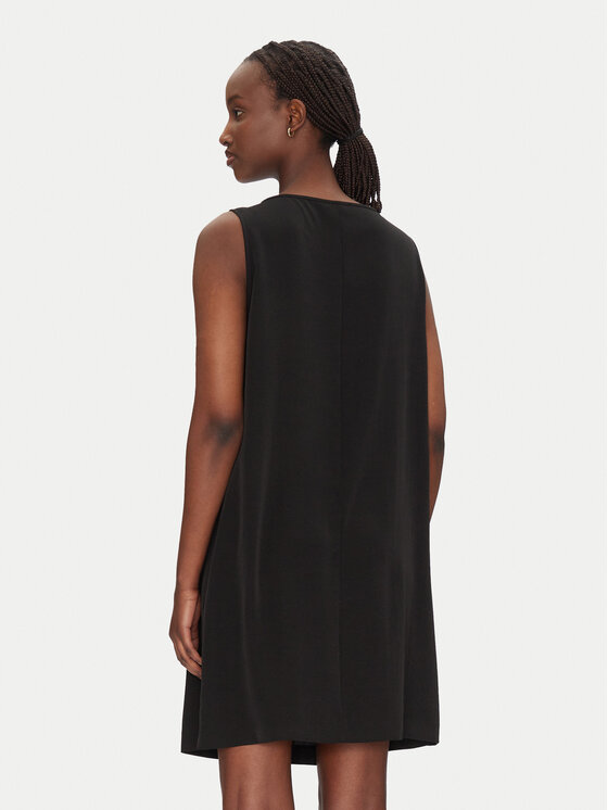 Bruuns Bazaar Bruuns Bazaar Kasdieninė suknelė Nayja BBW4528 Juoda Slim Fit