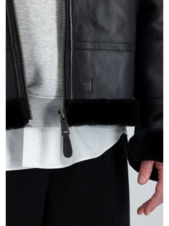 Alpha Industries Alpha Industries Kurtka skórzana B-3 Leather Jacket Czarny Regular Fit