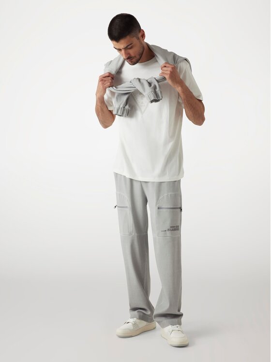 Guess Guess Spodnie materiałowe 176717 Szary Regular Fit