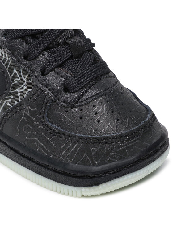 Nike Nike Sneakersy Force 1 DN1436 001 Czarny
