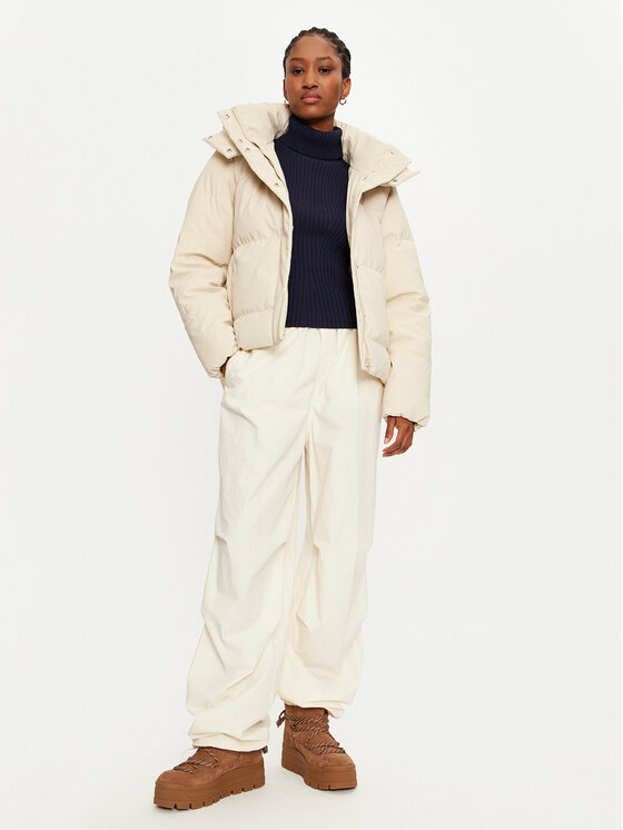 Vero Moda Vero Moda Zimní bunda Greta Kylie 10311315 Béžová Regular Fit