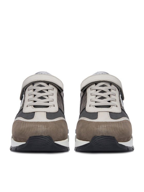 Guess Guess Sneakersy EO-CI12-B541-01 Sivá