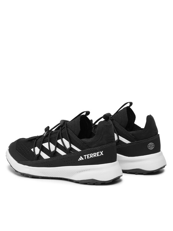 adidas adidas Трекінгові черевики Terrex Voyager 21 HEAT.RDY Travel Shoes HQ5826 Чорний