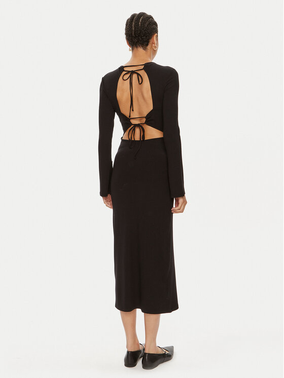 Bruuns Bazaar Bruuns Bazaar Pletena obleka Elliana BBW3979 Črna Regular Fit