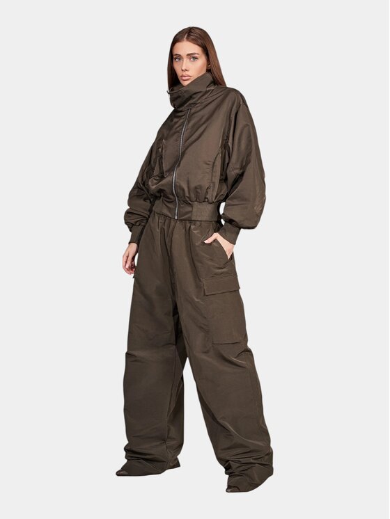 MADE BY SOCIETY MADE BY SOCIETY Spodnie materiałowe Kael - P27713 Brązowy Basic Fit