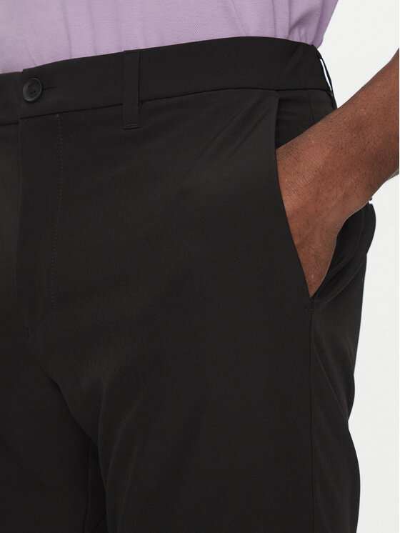 BOSS BOSS Шорти з тканини S_Commuter_10.5 inch 50540337 Чорний Slim Fit