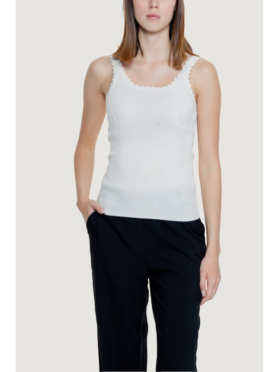 ONLY ONLY T-Shirt Onlgemma Sl U-Neck Knt Biały To Fit