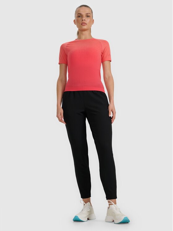 4F 4F Dámske nohavice 4FWAW25TFTRF0931-20S Čierna Regular Fit