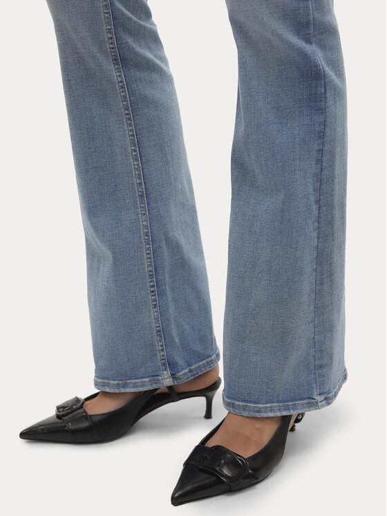 Vero Moda Vero Moda Jeans hlače Flash 10302479 Modra Flared Fit