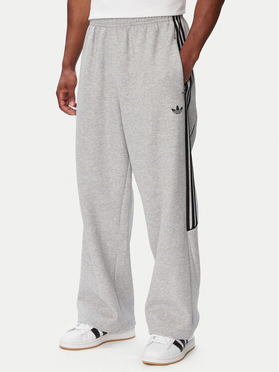 adidas Pantaloni trening Spacer Teamgeist 26 Cutline KR7073 Gri deschis Regular Fit