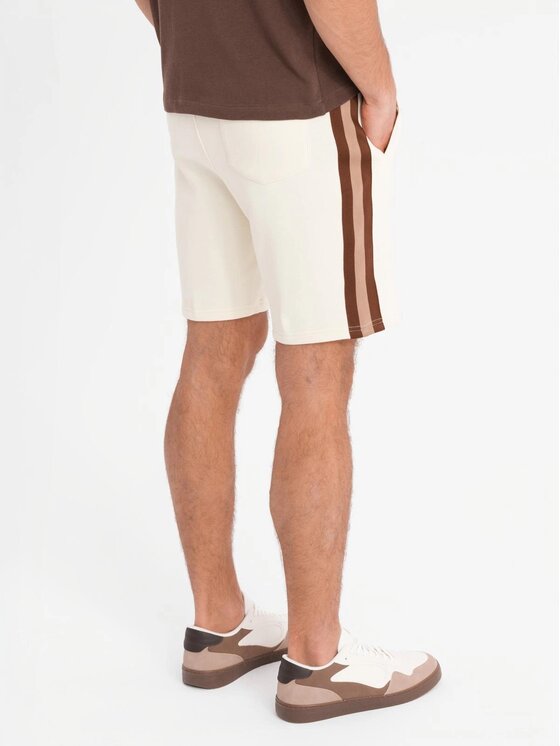 Ombre Ombre Szorty materiałowe OM-SRSK-0156 Écru Regular Fit