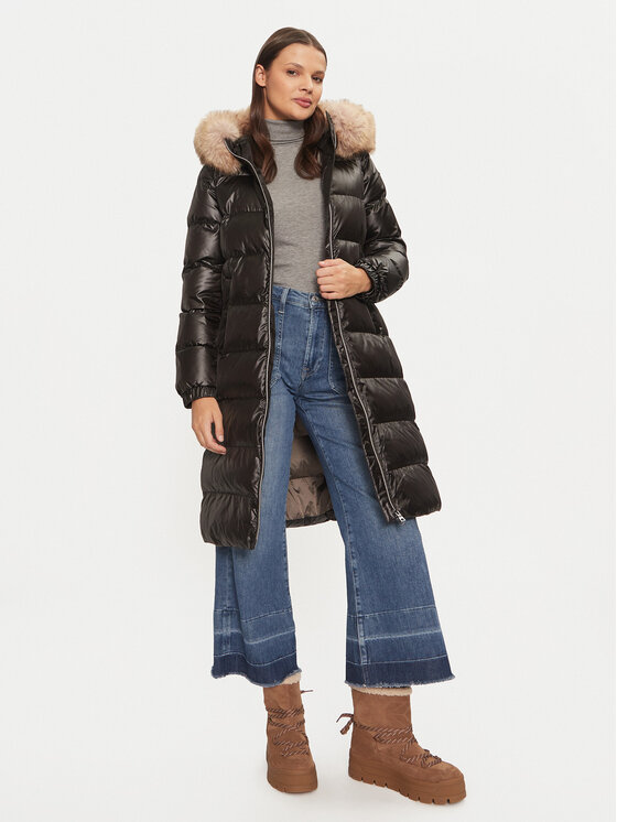 Geox Geox Zimní bunda Backsie W4628H T2843 F9000 Černá Regular Fit