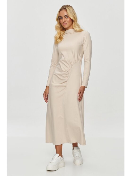 Makadamia Makadamia Sukienka codzienna M847 Beżowy Shaped Fit