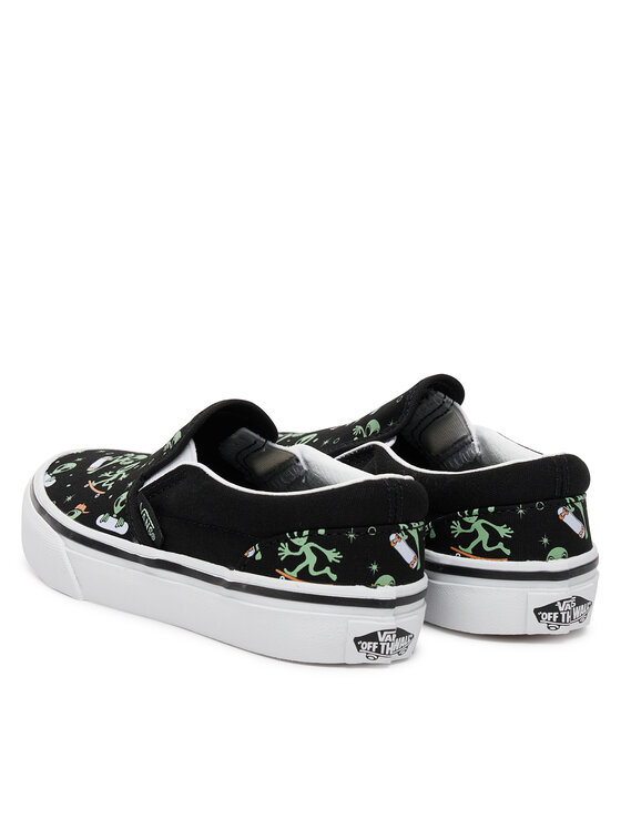 Vans Vans Tenniskingad Classic Slip-On VN000D0JYJ71 Must