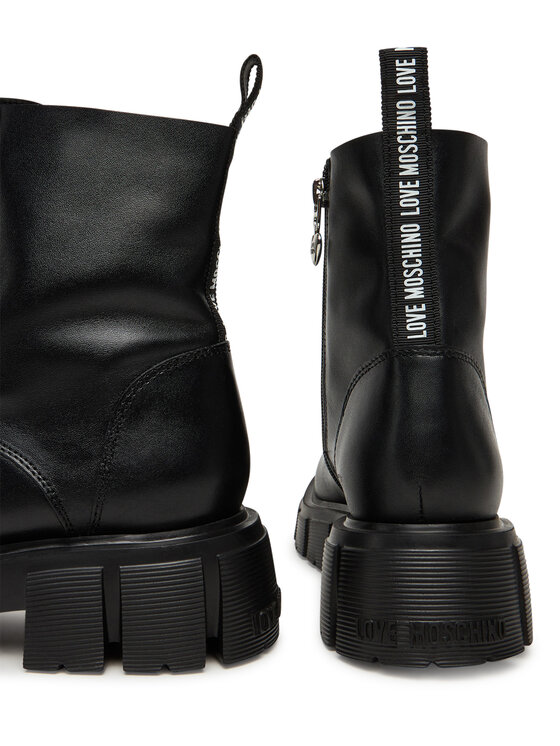 LOVE MOSCHINO LOVE MOSCHINO Gležnjarji JA24085G1NIA000A41 Črna