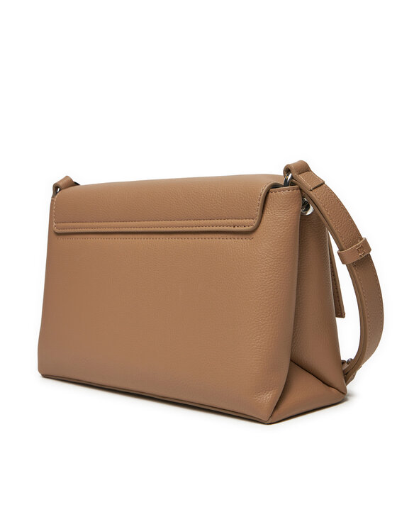 Calvin Klein Calvin Klein Ročna torba Ck Plaque Medium Shoulder Bag K60K612783 Rjava