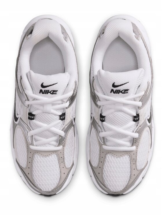 Nike Nike Sneakersy HQ6411-100 Biały