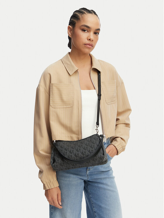 Calvin Klein Jeans Geantă Ck Shoulder Bag IU0IU00737 Negru