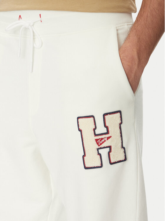 Tommy Jeans Tommy Jeans Jogginghose Towel Patch DM0DM21277 Écru Regular Fit