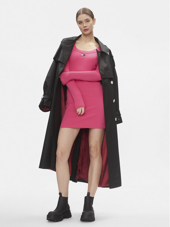 Tommy Jeans Tommy Jeans Трикотажна сукня Tjw Badge Rib Bodycon Ls DW0DW17424 Рожевий Slim Fit