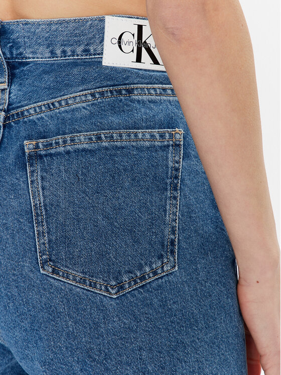 Calvin Klein Jeans Calvin Klein Jeans Džínové šortky J20J221181 Modrá Relaxed Fit