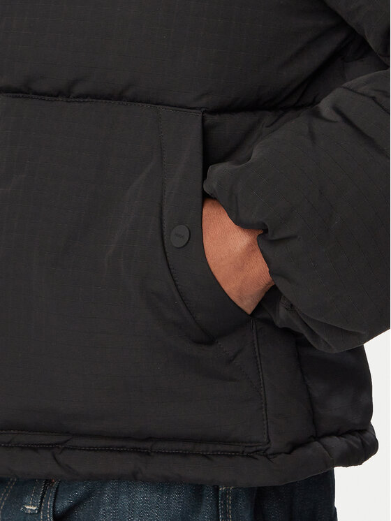 HUGO HUGO Зимно яке Balto 50567116 Черен Regular Fit