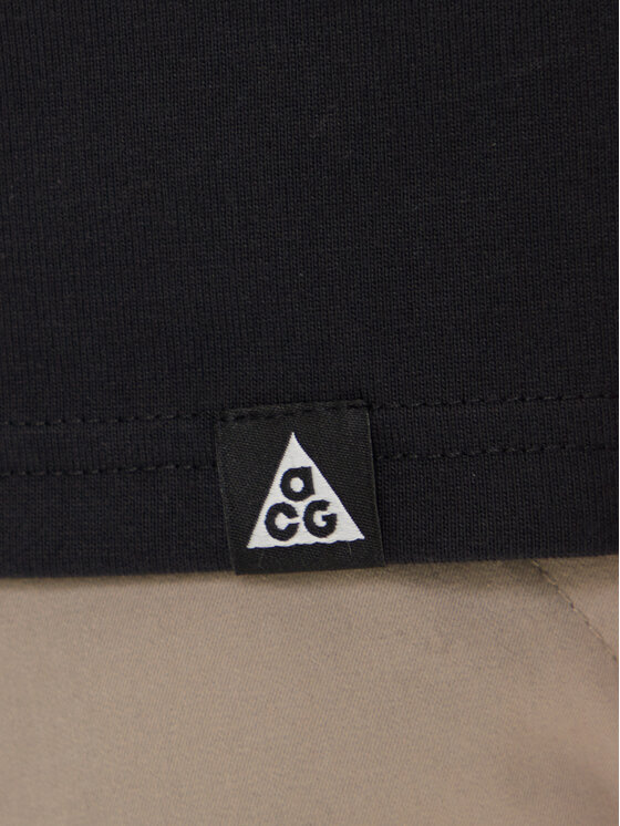 Nike Nike T-särk Acg HJ0800 Must Regular Fit