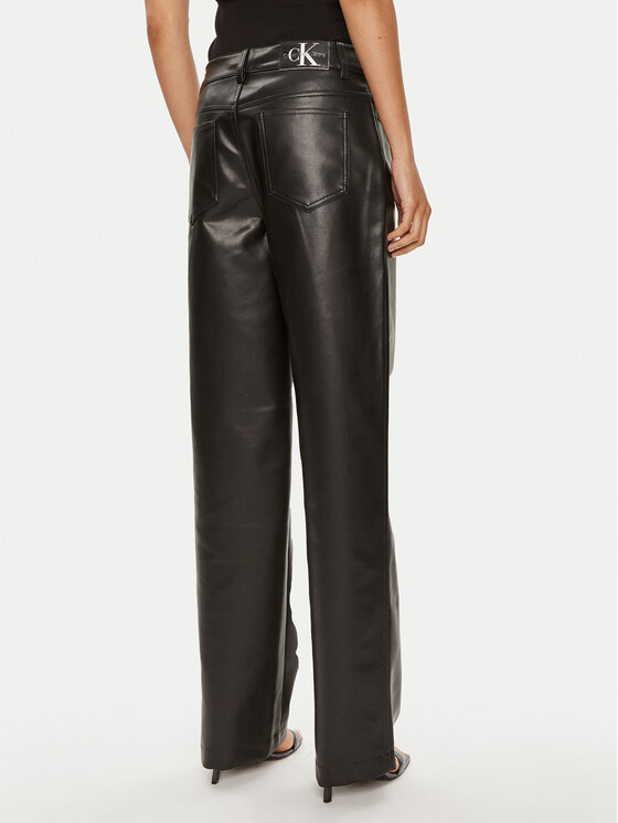 Calvin Klein Jeans Calvin Klein Jeans Nohavice z imitácie kože J20J223548 Čierna Straight Fit