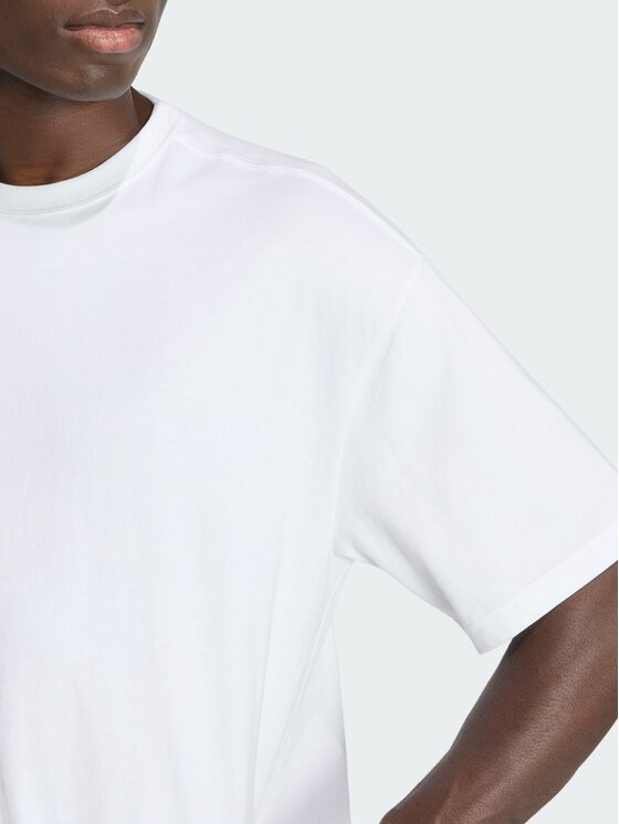 adidas adidas T-Shirt Peter Moore Tee IA4507 Biały Regular Fit