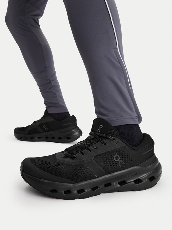 On On Laufschuhe Cloudrunner 3 3MG10071043 Schwarz