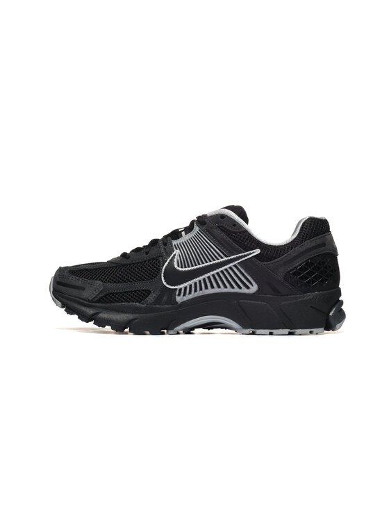 Nike Nike Sneakersy ZOOM VOMERO 5 SDE Czarny