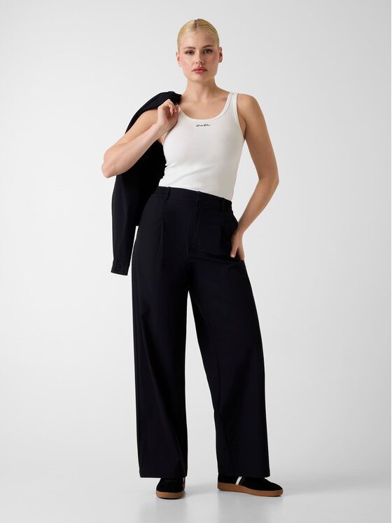 Guess Guess Top 183068 Biały Classic Fit
